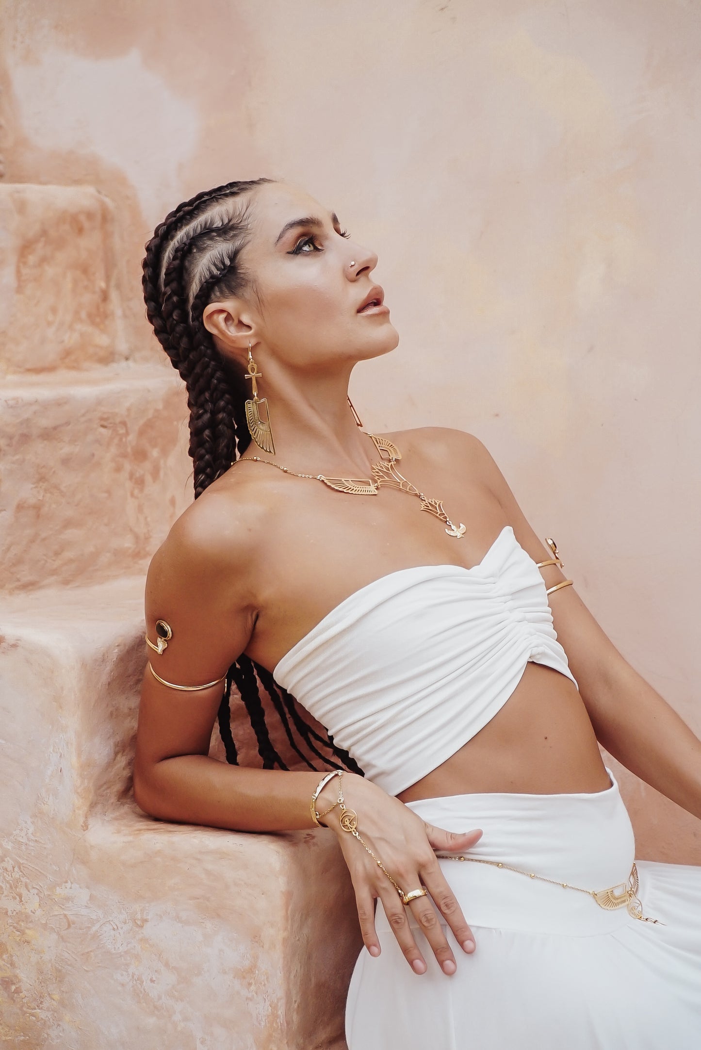 Cobra hieroglyph armband with stone.