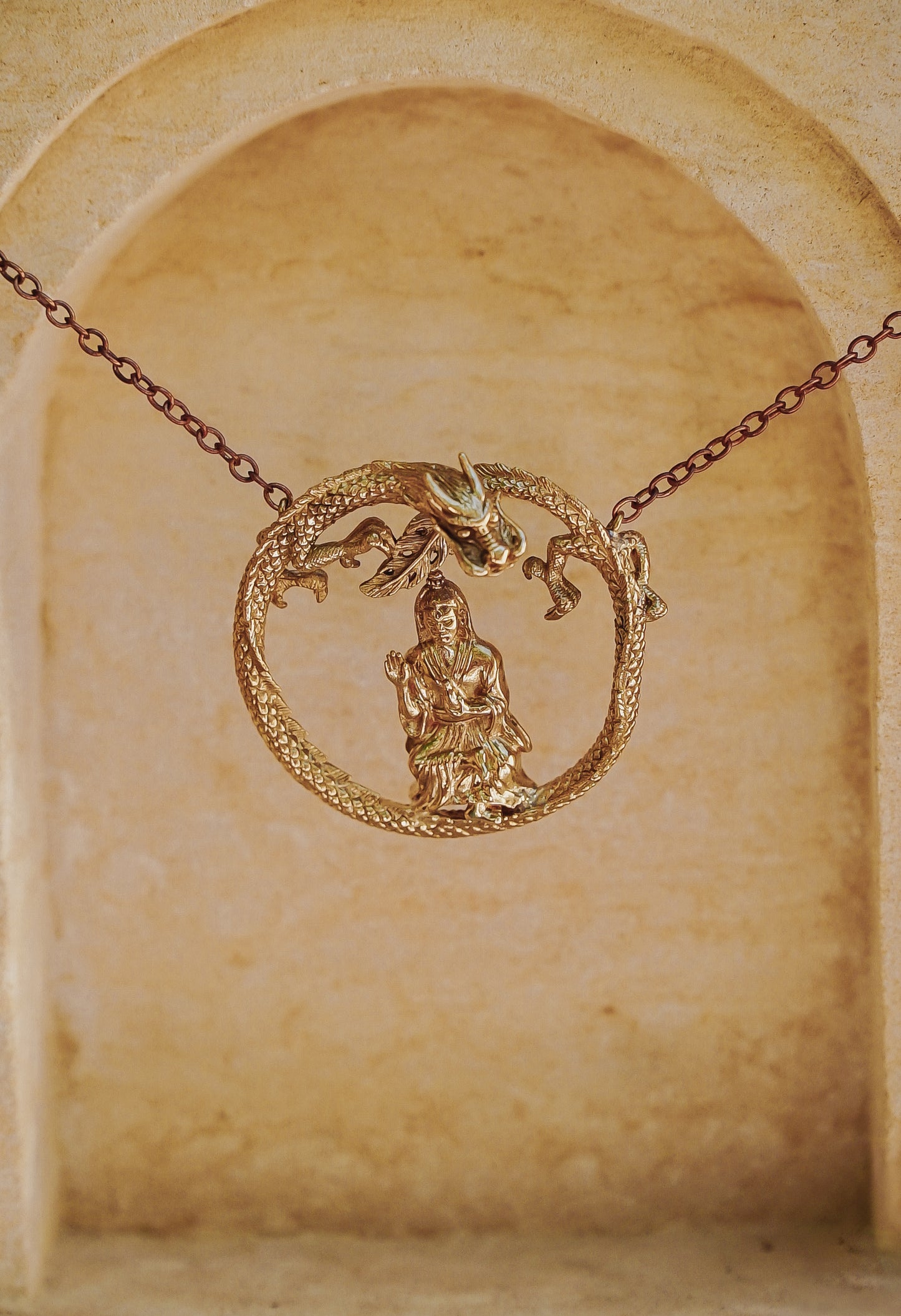 Brass Sitting Quan Yin Buddha Golden Dragon Power portal ......
