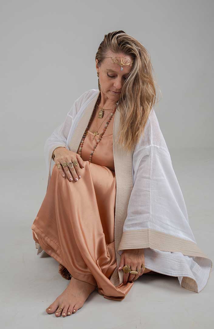 Isis Circle of Light Ninja Kimono white cotton